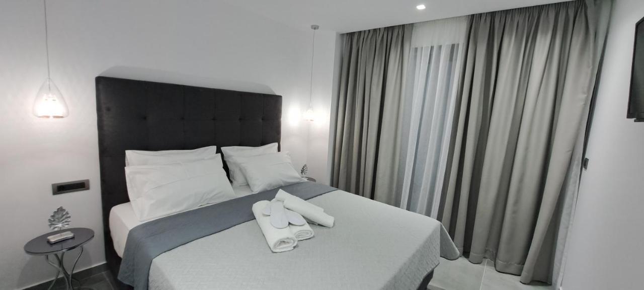 Km Luxury Apart Downtown Heraklion  Exterior photo