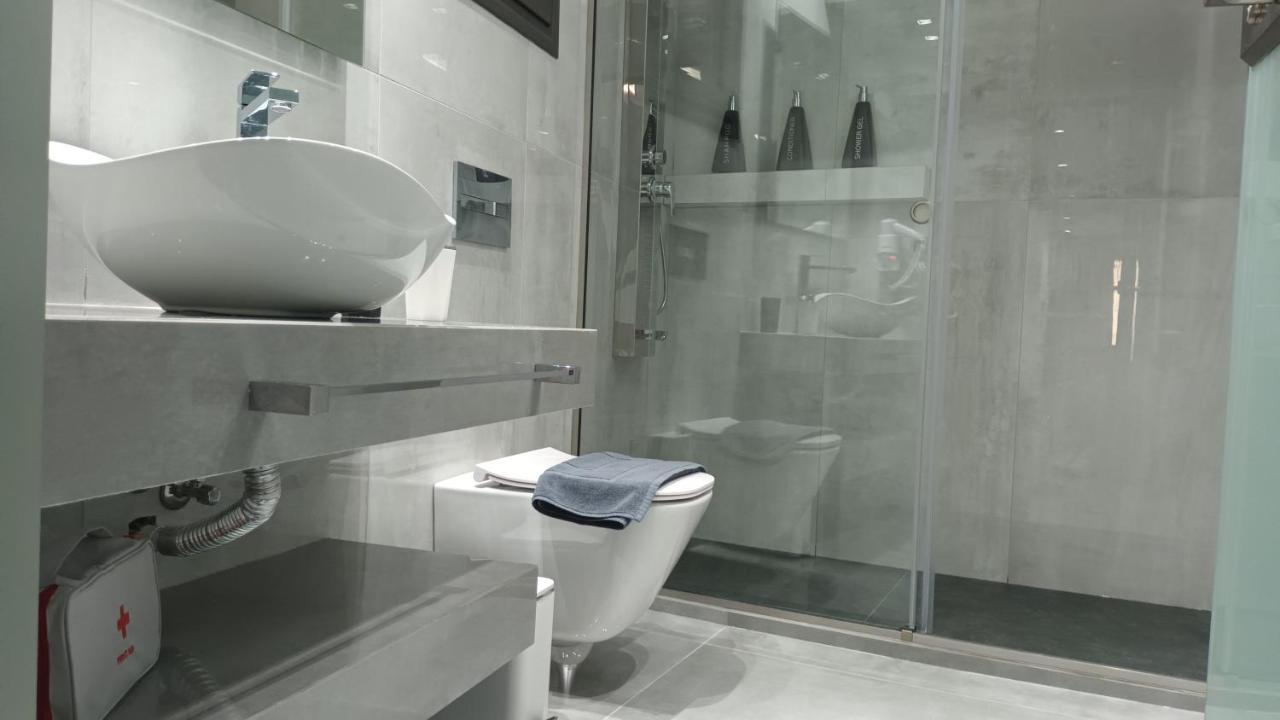 Km Luxury Apart Downtown Heraklion  Exterior photo