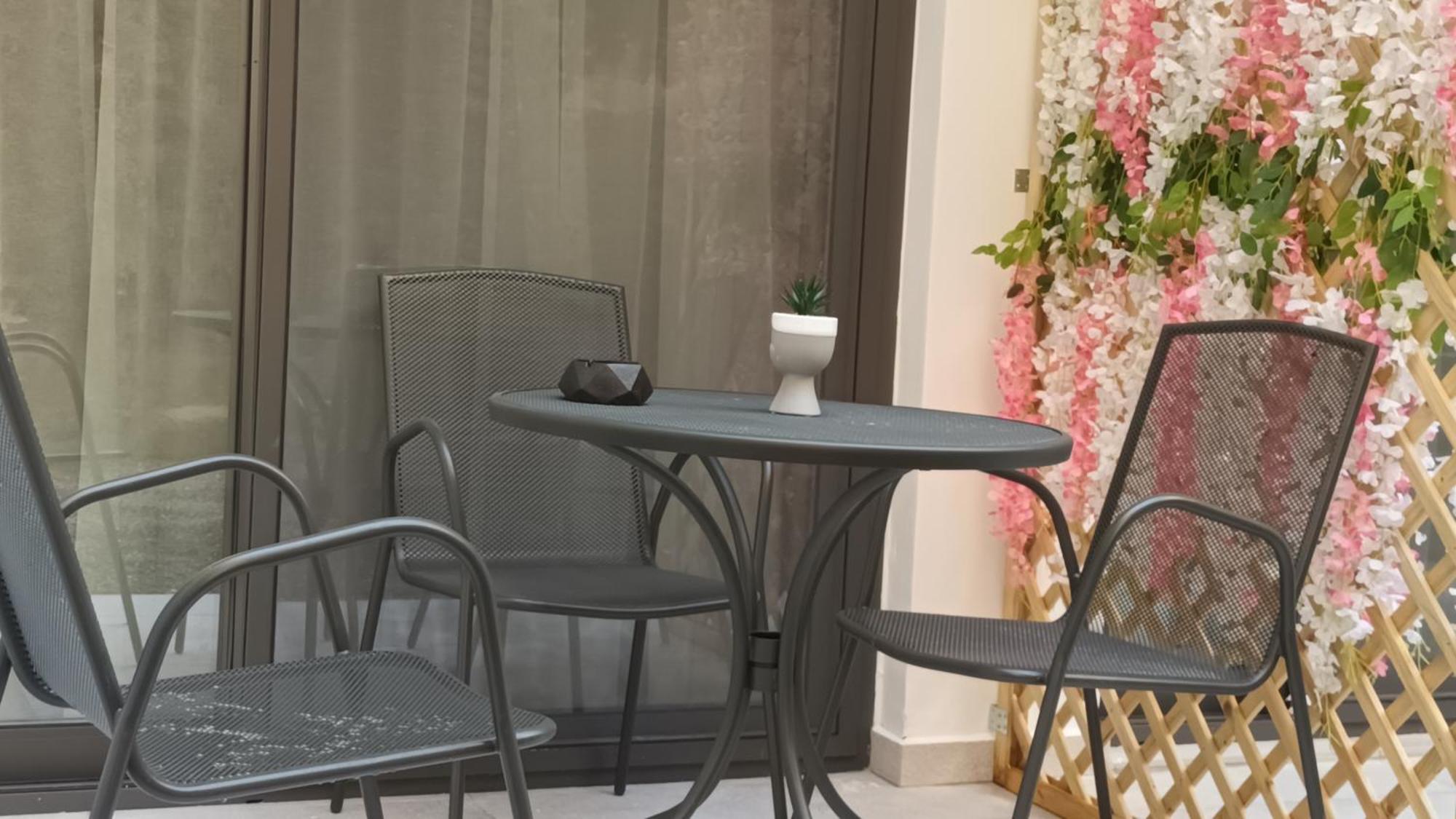 Km Luxury Apart Downtown Heraklion  Exterior photo